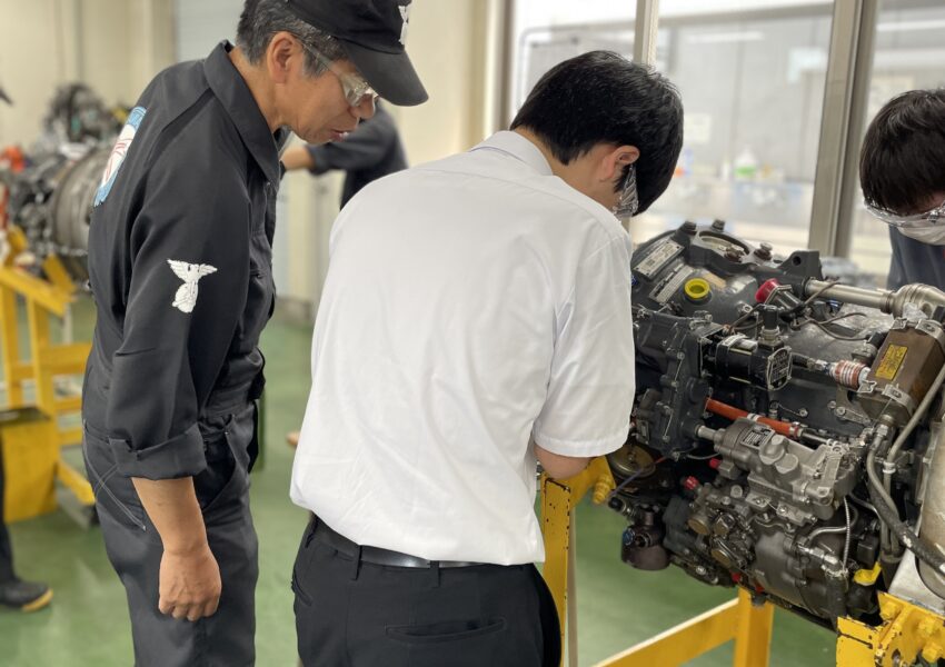 セーフティーワイヤー作業